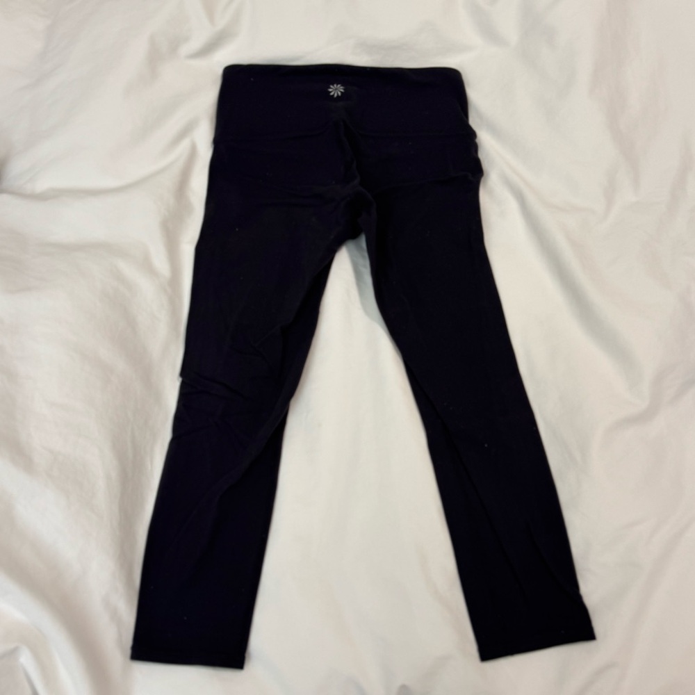 Athleta crop leggings mid rise XS